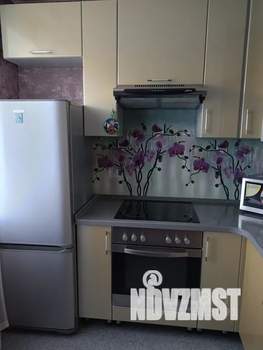 1-к квартира, посуточно, 42м2, 4/6 этаж