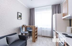 1-к квартира, посуточно, 38м2, 7/14 этаж