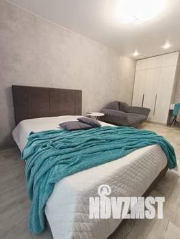 1-к квартира, посуточно, 35м2, 5/5 этаж