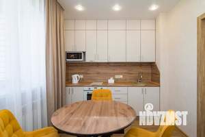 1-к квартира, посуточно, 40м2, 7/8 этаж