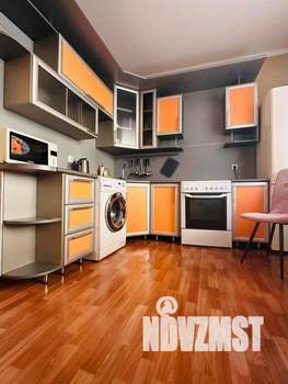 1-к квартира, посуточно, 53м2, 1/1 этаж