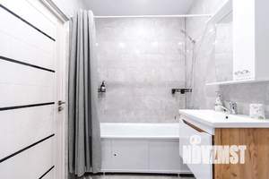 1-к квартира, посуточно, 42м2, 3/12 этаж