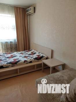 1-к квартира, посуточно, 43м2, 3/15 этаж