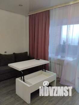 Студия квартира, посуточно, 30м2, 4/9 этаж