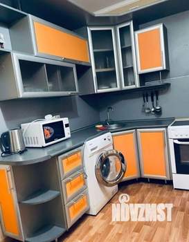 1-к квартира, посуточно, 53м2, 1/1 этаж