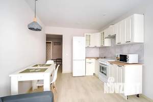 1-к квартира, посуточно, 45м2, 3/9 этаж