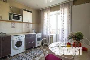 1-к квартира, посуточно, 44м2, 8/9 этаж