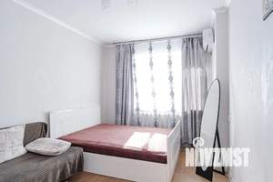 1-к квартира, посуточно, 42м2, 3/9 этаж