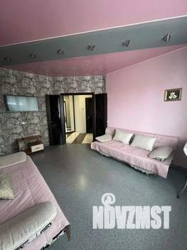 1-к квартира, посуточно, 42м2, 1/1 этаж