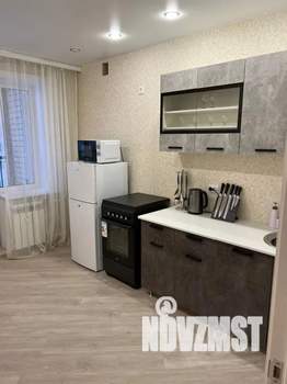 1-к квартира, посуточно, 34м2, 6/9 этаж