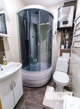 1-к квартира, посуточно, 30м2, 9/16 этаж