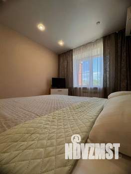 1-к квартира, посуточно, 45м2, 1/12 этаж