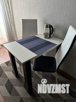 1-к квартира, посуточно, 38м2, 4/10 этаж
