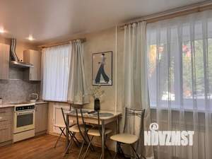 1-к квартира, посуточно, 50м2, 1/5 этаж