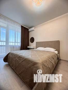 1-к квартира, посуточно, 40м2, 17/18 этаж