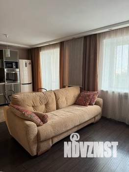1-к квартира, посуточно, 39м2, 7/10 этаж