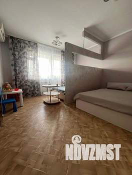 1-к квартира, посуточно, 40м2, 1/1 этаж