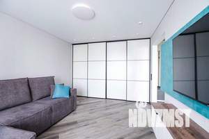 1-к квартира, посуточно, 43м2, 6/8 этаж