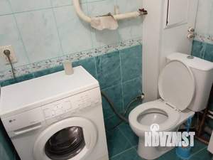 1-к квартира, посуточно, 40м2, 2/10 этаж