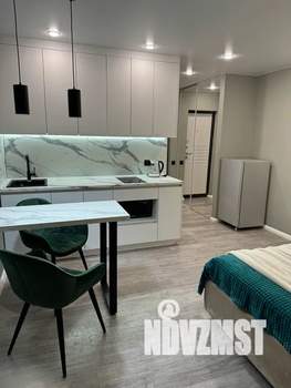 Студия квартира, посуточно, 24м2, 3/5 этаж