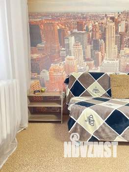 Студия квартира, посуточно, 30м2, 4/9 этаж