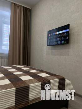 1-к квартира, посуточно, 37м2, 4/8 этаж