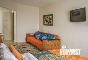 1-к квартира, посуточно, 38м2, 1/1 этаж