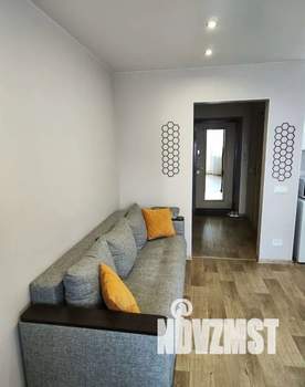Студия квартира, посуточно, 35м2, 6/9 этаж
