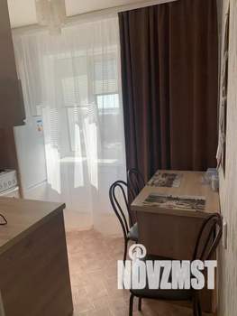 2-к квартира, посуточно, 45м2, 7/10 этаж