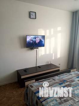 1-к квартира, посуточно, 40м2, 9/14 этаж