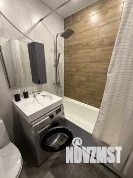 1-к квартира, посуточно, 42м2, 13/18 этаж