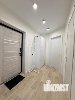 1-к квартира, посуточно, 40м2, 4/10 этаж