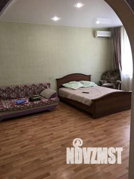 1-к квартира, посуточно, 39м2, 2/9 этаж