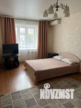 1-к квартира, посуточно, 42м2, 2/9 этаж