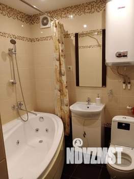 Студия квартира, посуточно, 40м2, 4/10 этаж