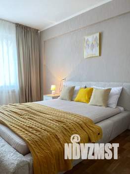 2-к квартира, посуточно, 52м2, 1/5 этаж