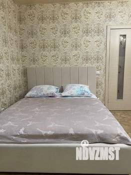 Студия квартира, посуточно, 44м2, 12/15 этаж