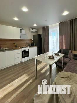 1-к квартира, посуточно, 35м2, 1/1 этаж