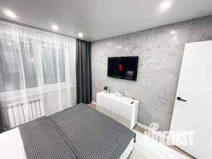 1-к квартира, посуточно, 40м2, 6/9 этаж