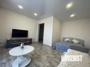 1-к квартира, посуточно, 40м2, 4/9 этаж