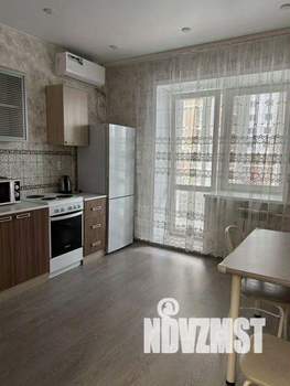 1-к квартира, посуточно, 47м2, 1/1 этаж