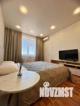 1-к квартира, посуточно, 42м2, 1/1 этаж