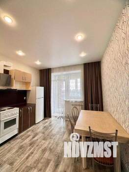 1-к квартира, посуточно, 42м2, 1/1 этаж