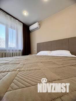 1-к квартира, посуточно, 38м2, 3/5 этаж