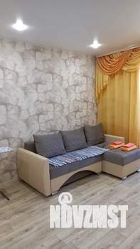 1-к квартира, посуточно, 28м2, 7/9 этаж