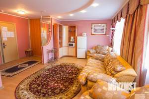 1-к квартира, посуточно, 60м2, 1/1 этаж