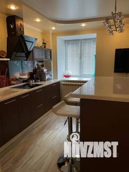 Студия квартира, посуточно, 37м2, 8/16 этаж