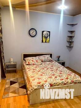 1-к квартира, посуточно, 56м2, 9/10 этаж