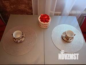 1-к квартира, посуточно, 42м2, 4/6 этаж