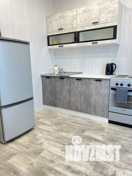 1-к квартира, посуточно, 40м2, 2/18 этаж